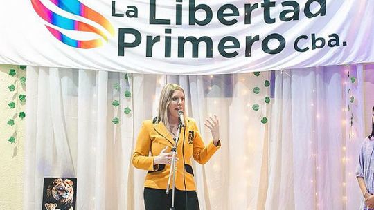 Verónica Sikora: Los radichetongos son responsables de la crisis de identidad del radicalismo en Córdoba