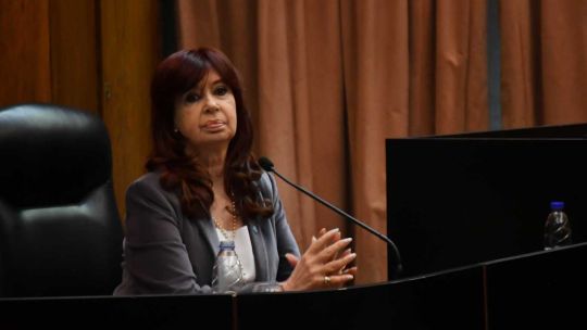 La defensa de Brenda Uliarte pidió que Cristina Kirchner declare «si se considera o no mujer»