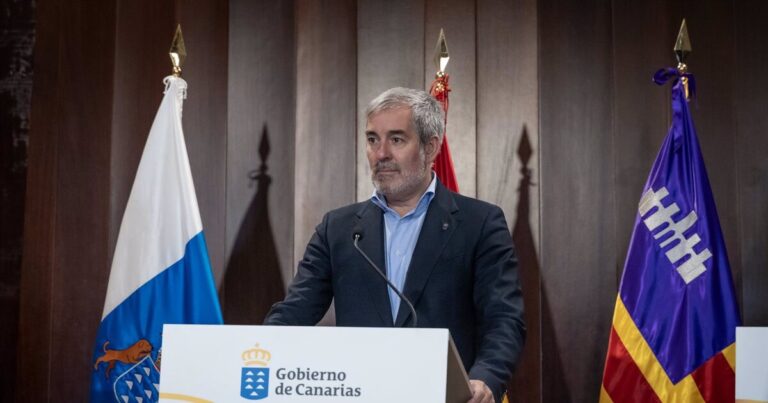 Clavijo insiste en modificar la ley de extranjería y unificar protocolos de atención a menores: «No nos vamos a rendir»