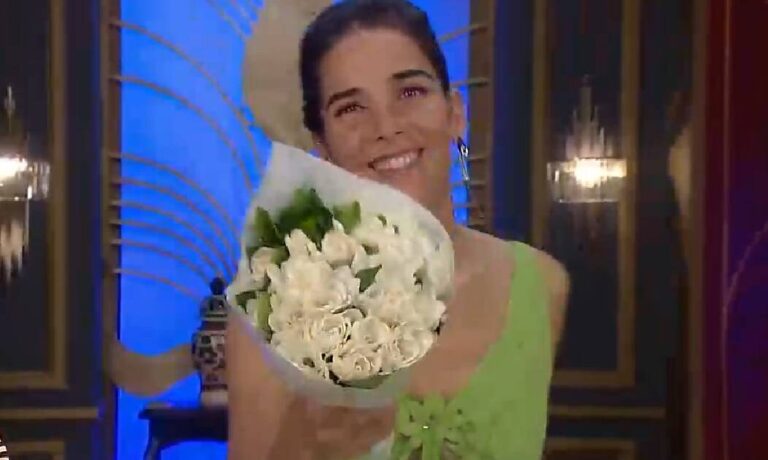 Quién es el famoso que le llevó flores a Juana Viale y la conquistó por completo: «Me enamoré»