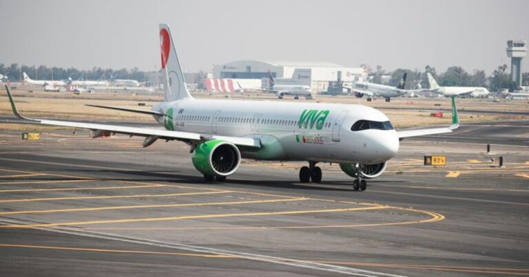 Vuelo de Viva Aerobús declara estado de emergencia; aterriza por cuestiones de seguridad