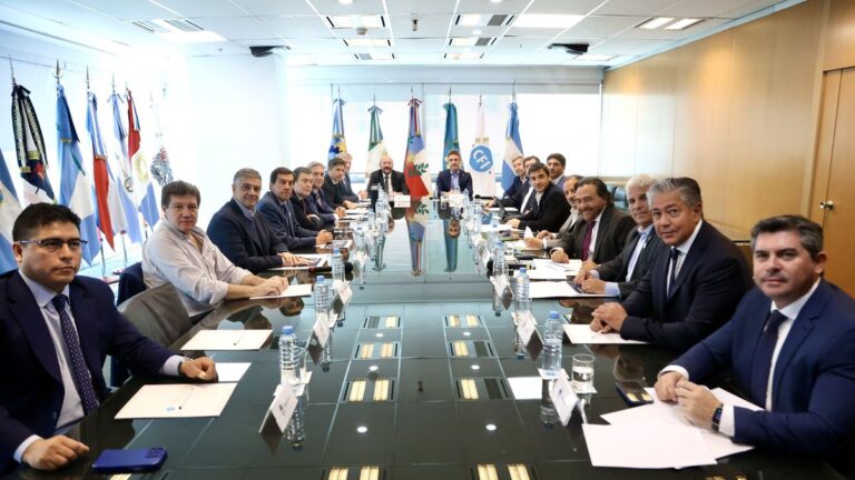 Coparticipación: qué gobernadores reclamaron una reunión con Javier Milei