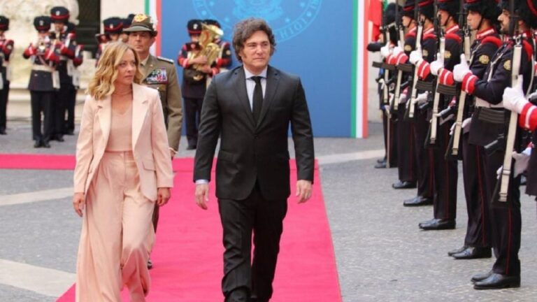 Desde España, Javier Milei promete que la inflación desaparecerá el año próximo