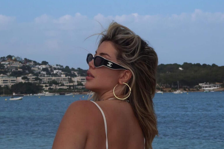 Wanda Nara desató una nueva polémica con un posteo hot en pleno Día de la Bandera