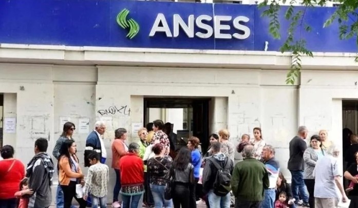 Cuándo cobro ANSES? Jubilados, AUH y los demás pagos este viernes 11 de julio