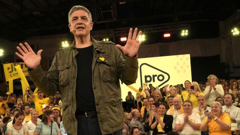 Las estrategias de Jorge Macri para octubre, entre la reconstrucción de JxC y el acercamiento a La Libertad Avanza