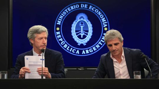 Impericia o «una mano política»: temor del mercado de que se reedite la crisis financiera pos 2017
