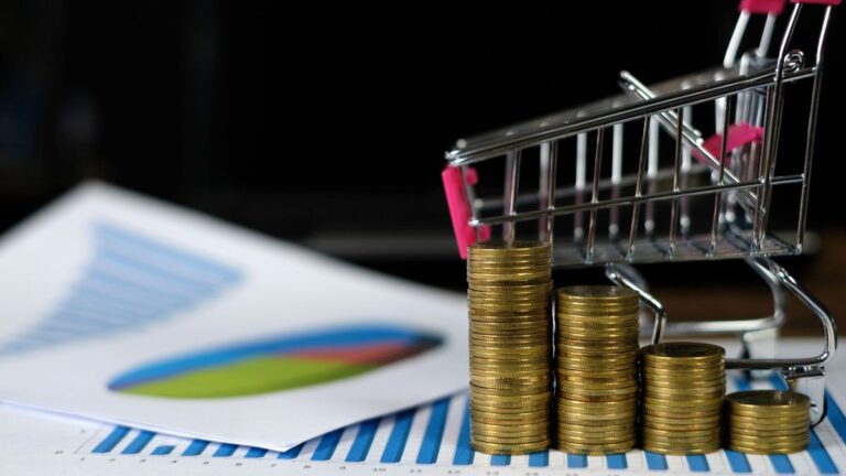 La inflación que sigue la Fed estuvo en línea con lo esperado y se mantiene el escenario de recorte de tasas
