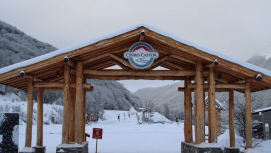 Con excelentes condiciones de nieve, Cerro Castor extiende su temporada hasta el 5 de octubre