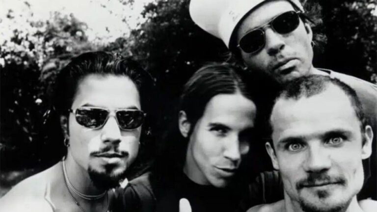 A 30 años del lanzamiento de «One Hot Minute»: los Red Hot Chili Peppers entre la oscuridad y un nuevo sonido