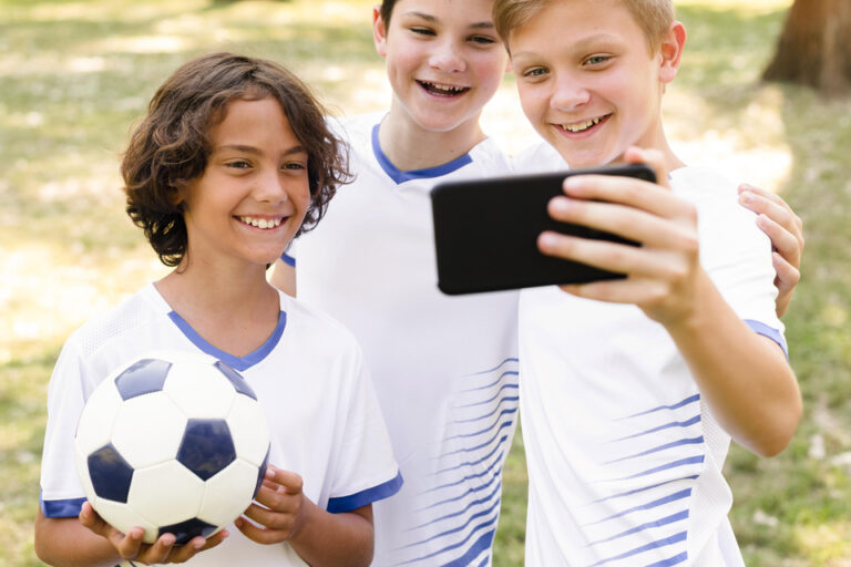 Los pibes cambian la pelota por ser CEOS con mentalidad de tiburón