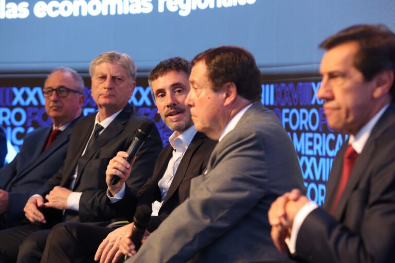 Weretilneck y Lamothe inauguraron el Foro de Sistemas de Garantías y Financiamiento Pyme