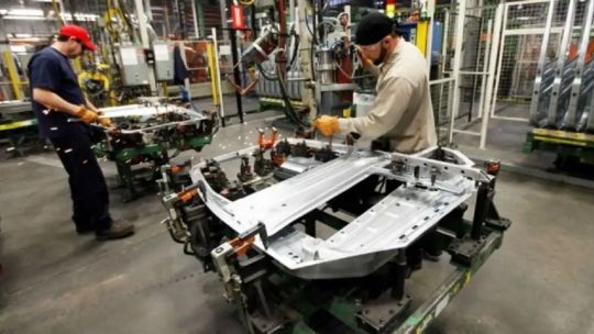 Julio Gambina: La reforma laboral que se plantea busca quitar derechos a los pocos trabajadores que aún los tienen