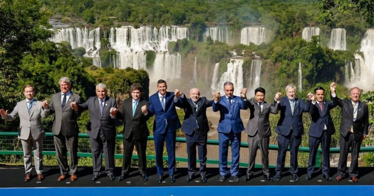 Milei en Paraguay. La firma del acuerdo Mercosur-Unión Europea