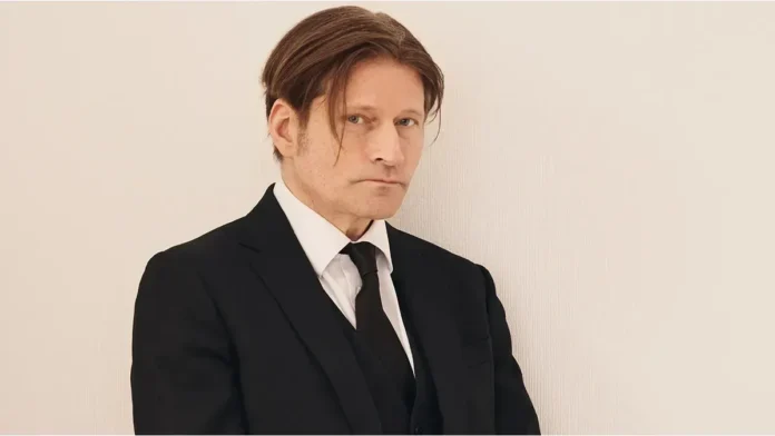 2984987-crispin-glover-protagonista-de-volver-al-futuro-enfrenta-una-demanda-por-agresion-y-fraude