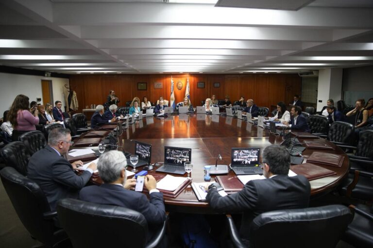 Fachada del Palacio de Justicia de la Nación en Buenos Aires