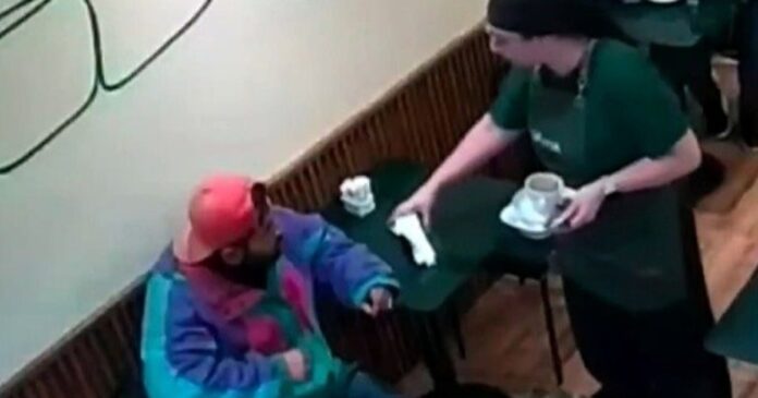 Fachada del bar Leuda en el centro de Rosario, donde ocurrió la agresión.