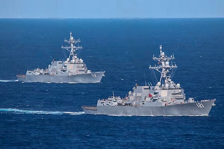 Mapa que muestra la ubicación del estrecho de Ormuz en el Medio Oriente.