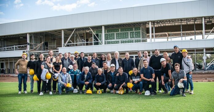 Avances en la construcción del predio de Racing Club en Ezeiza.