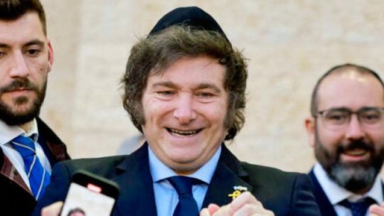 Presidente Javier Milei durante un acto oficial.