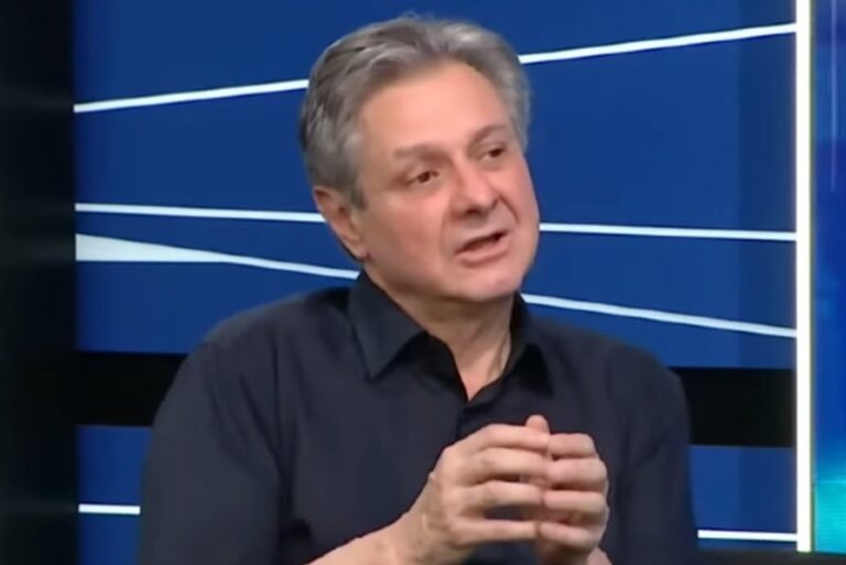 José Luis Daza, viceministro de Economía, durante una entrevista televisiva.