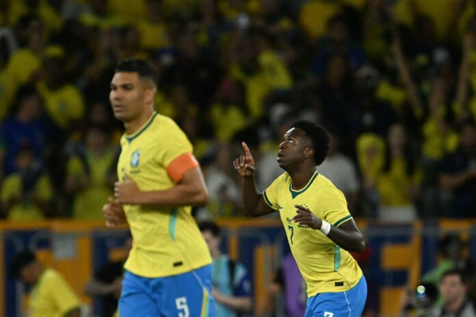 Jugadores de Brasil celebrando un gol en el Maracaná
