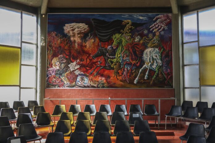 general-las-heras-pueblo-murales-berni-quesos-artesanales Mural de Antonio Berni en la capilla del Instituto San Luis Gonzaga, General Las Heras
