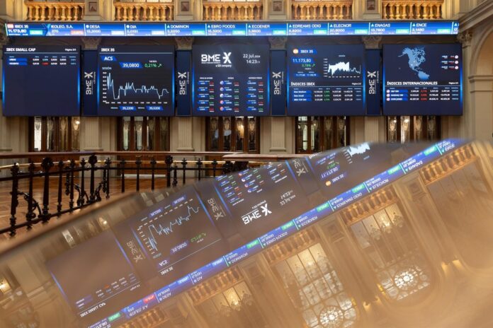 Gráfico del Ibex 35 con tendencia a la baja