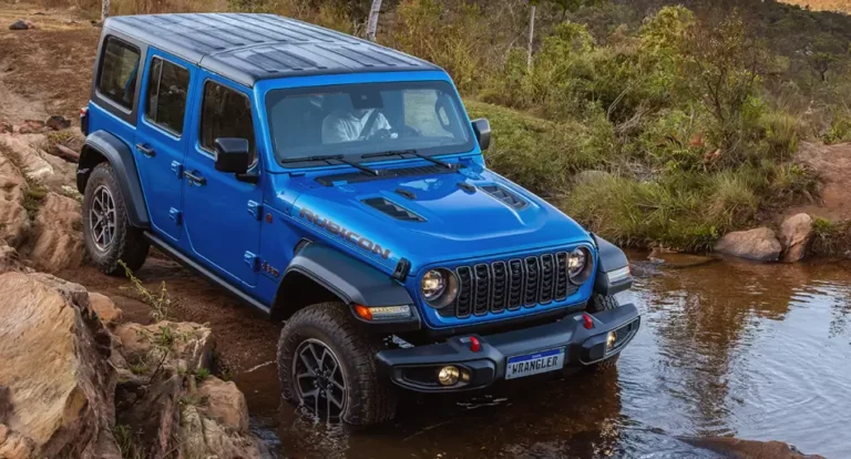 Jeep Wrangler 4 puertas en exhibición