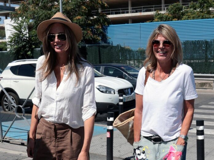 Makoke y Gonzalo Fernández en su boda en Ibiza