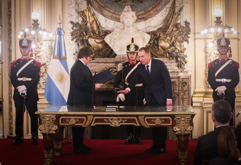Diego Santilli jura como jefe de Gabinete en la Casa Rosada