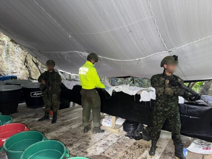ejercito-policia-incautaron-1-5-toneladas-cocaina-explosivos-eln-cesar Operativo conjunto Ejército y Policía incautación cocaína La Jagua de Ibirico