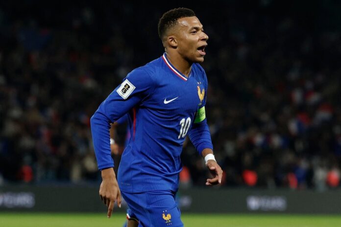 Jugadores de la selección de Francia durante un entrenamiento previo al Mundial 2026