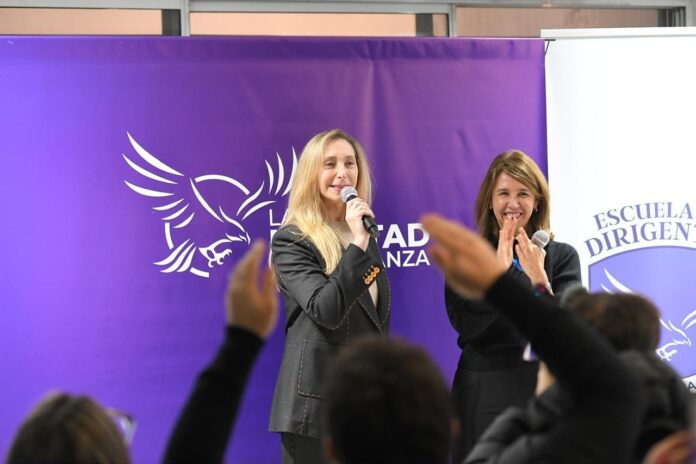 Karina Milei durante el lanzamiento de la escuela de dirigentes de LLA en Recoleta