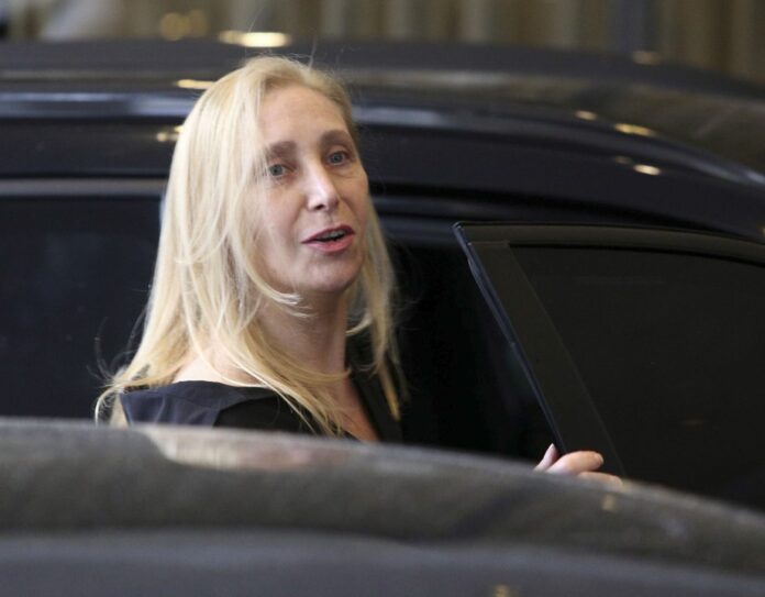 Karina Milei y Manuel Adorni en acto oficial