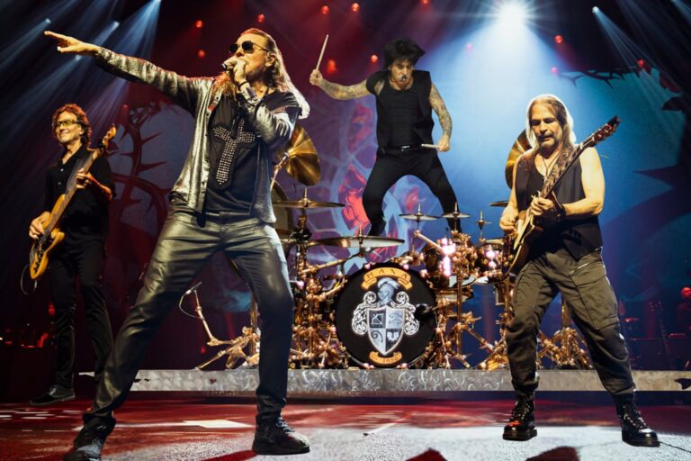 Maná banda mexicana en concierto