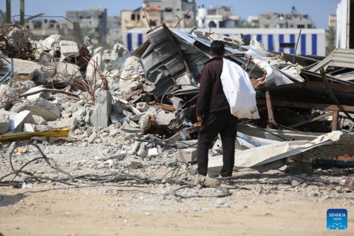 Vista de Gaza tras bombardeos