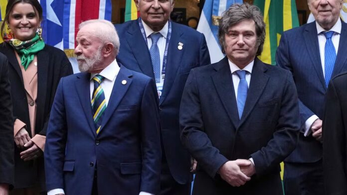 Presidente Javier Milei en la cumbre del Mercosur en Paraguay