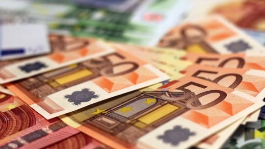 Cotización del euro blue hoy lunes 27 de julio
