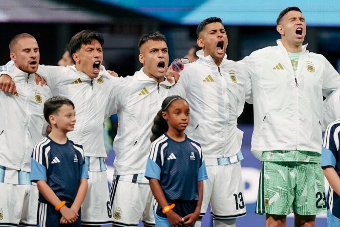 Jugadores de la selección argentina durante un partido del Mundial 2026