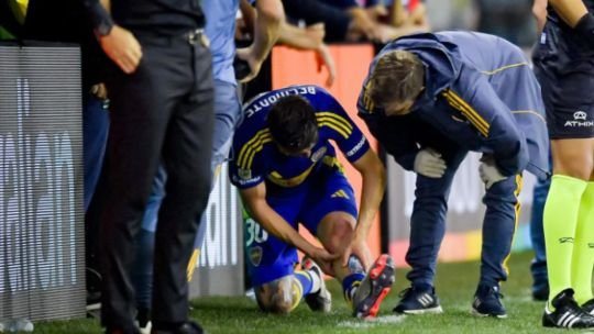 Tomás Belmonte con la camiseta de Boca Juniors