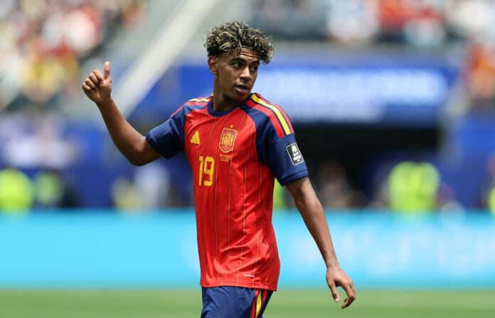 Lamine Yamal durante partido de cuartos de final del Mundial 2026