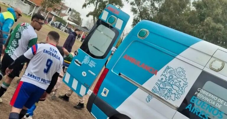 Imagen de la pelea en el partido de fútbol amateur en Ensenada