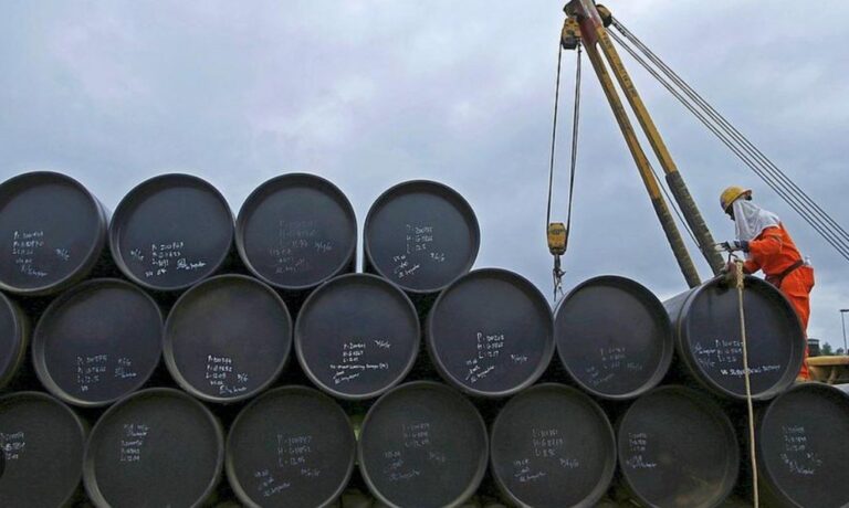 Gráfico de cotización del petróleo Brent en baja