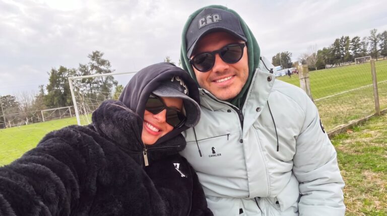 Eugenia Suárez y Mauro Icardi en las tribunas de un partido de hockey