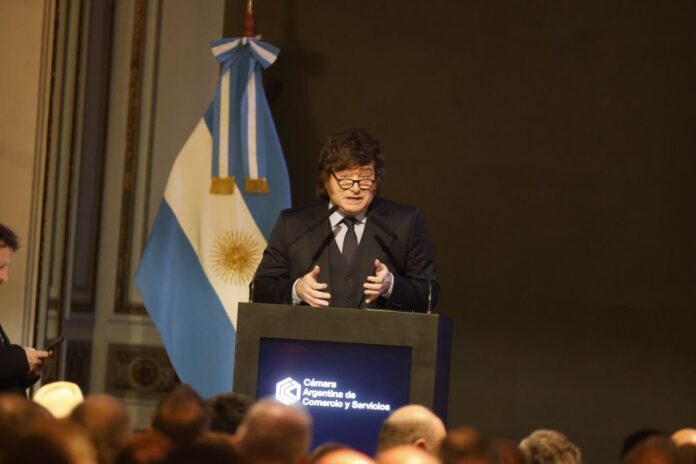 Javier Milei en una reunión de gobierno