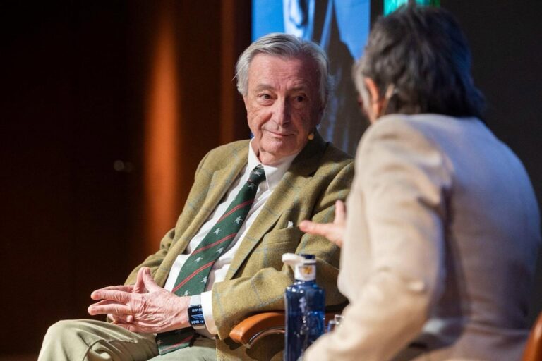 Jorge Dezcallar en una entrevista en RTVE