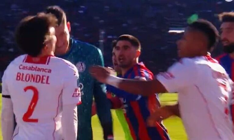 Orlando Gill es expulsado por cabezazo a Lucas Blondel en el clásico entre San Lorenzo y Huracán