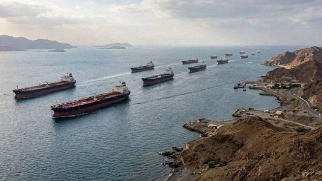 arabia-saudita-oleoducto-este-oeste-eeuu-bloqueo-100-barcos Mapa del oleoducto Este-Oeste de Arabia Saudita que conecta el golfo Pérsico con el mar Rojo