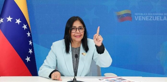 Delcy Rodríguez en rueda de prensa en el Palacio de Miraflores